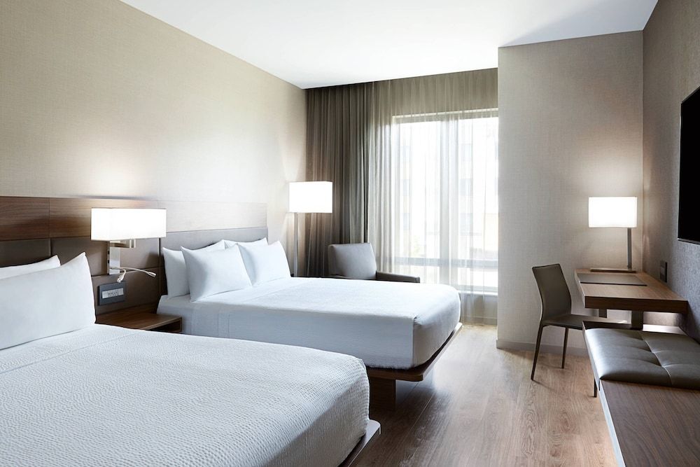 Room, 2 Queen Beds, Non Smoking