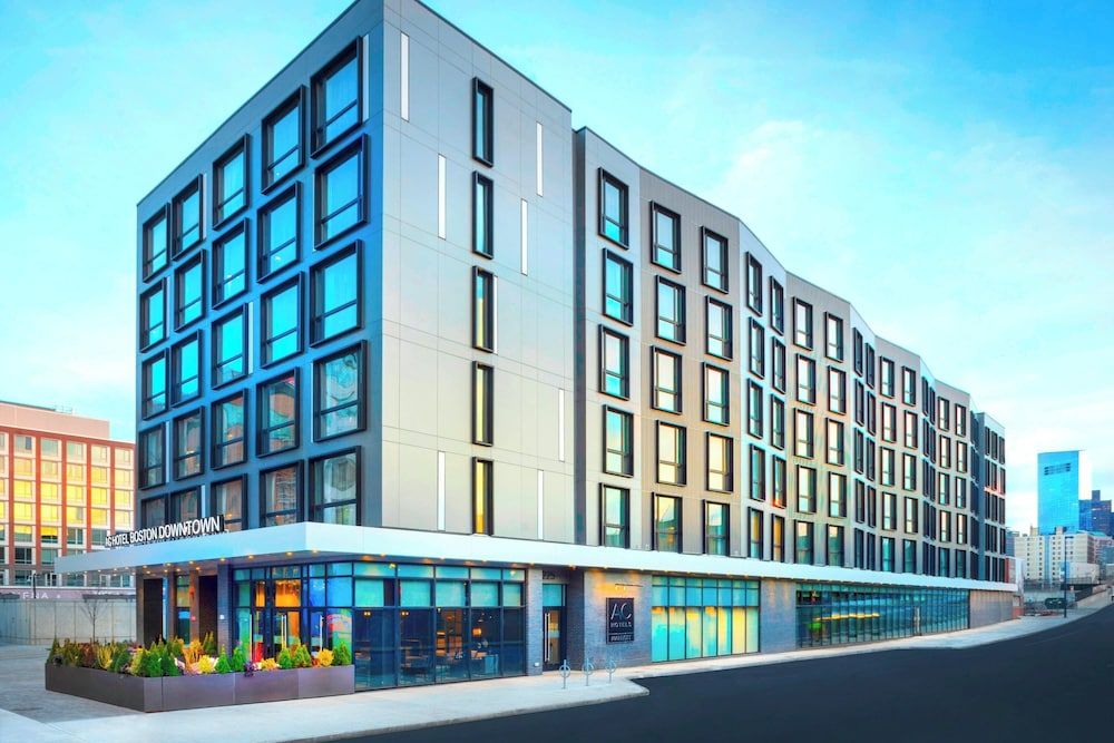 undefined AC Hotel by Marriott Boston Downtown 6