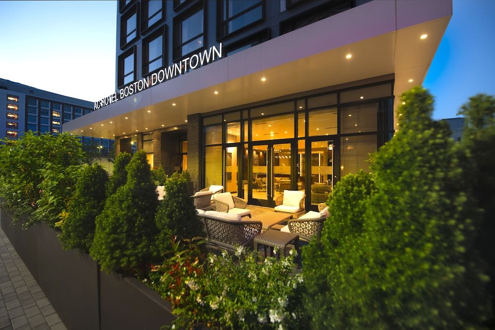 undefined AC Hotel by Marriott Boston Downtown 5