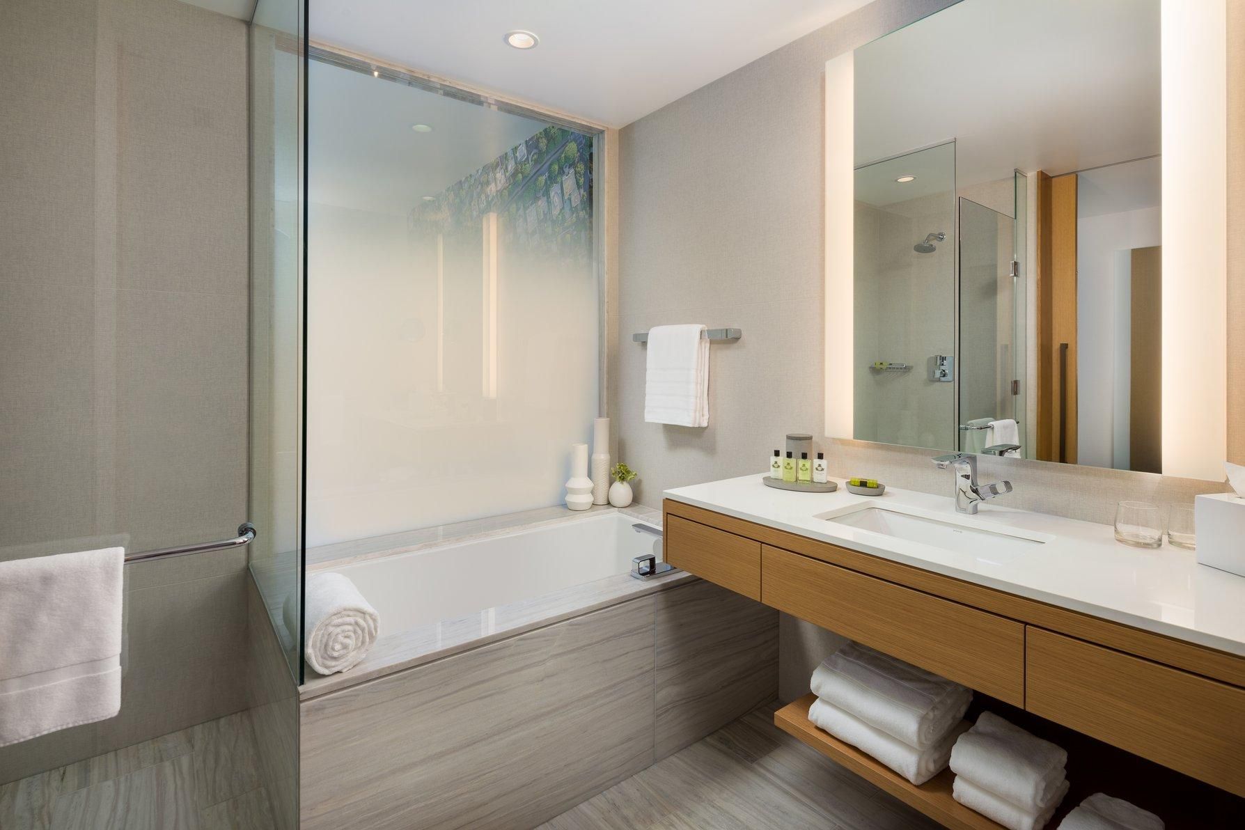 2 Queen Premium City View