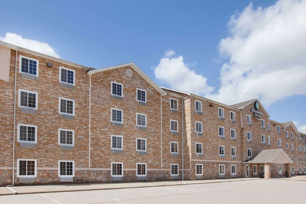 undefined WoodSpring Suites Houston I-10 West 8
