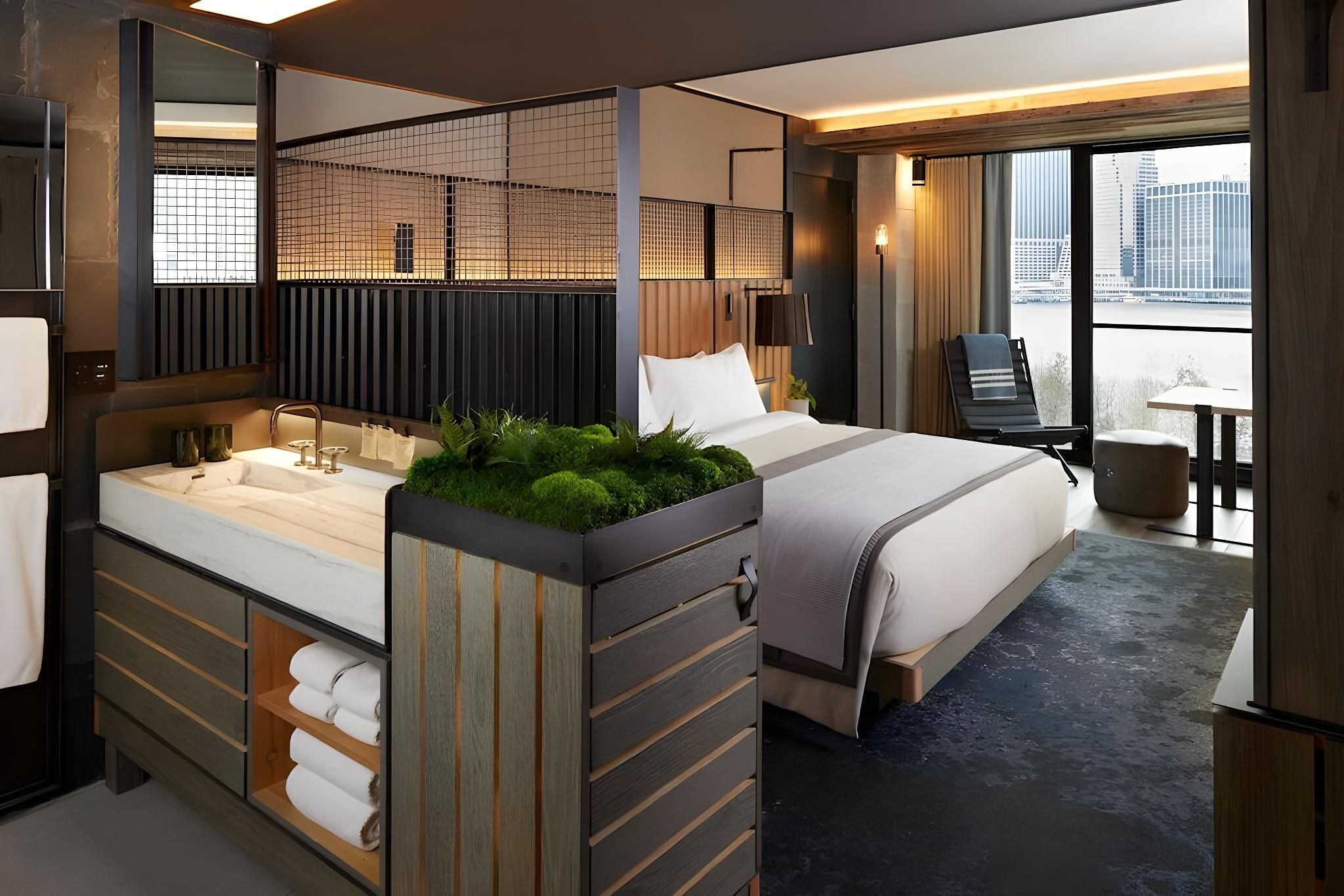 King Room