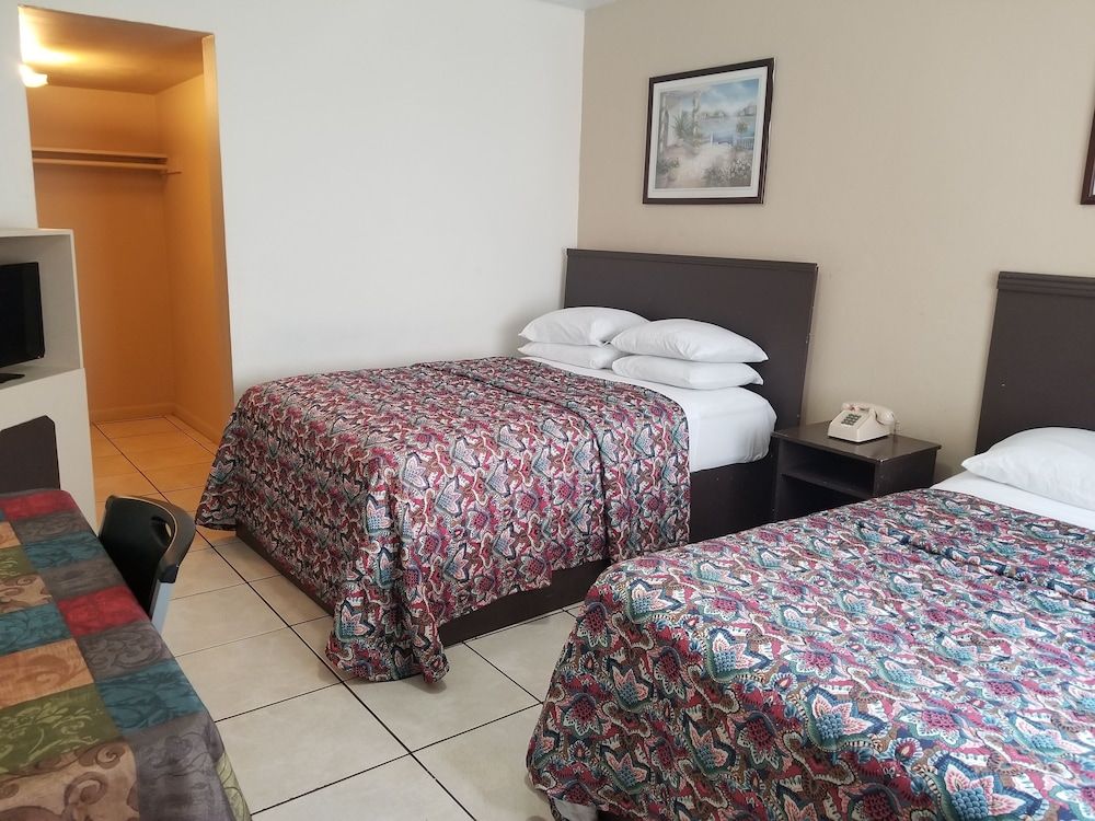 Parkway Inn Airport Motel Miami Double Room 2
