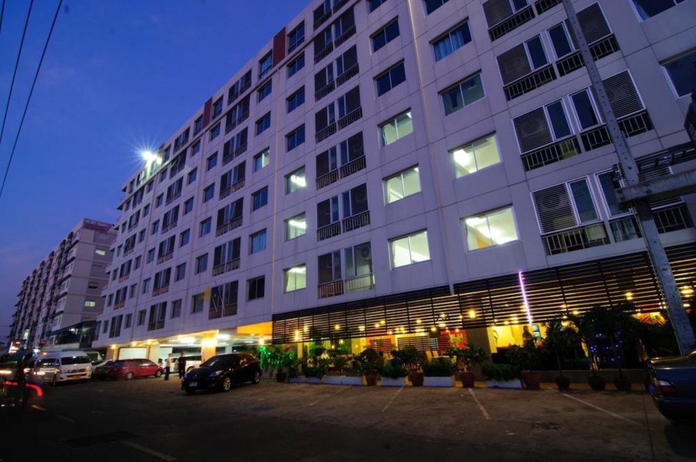 undefined Centric Place Hotel 5