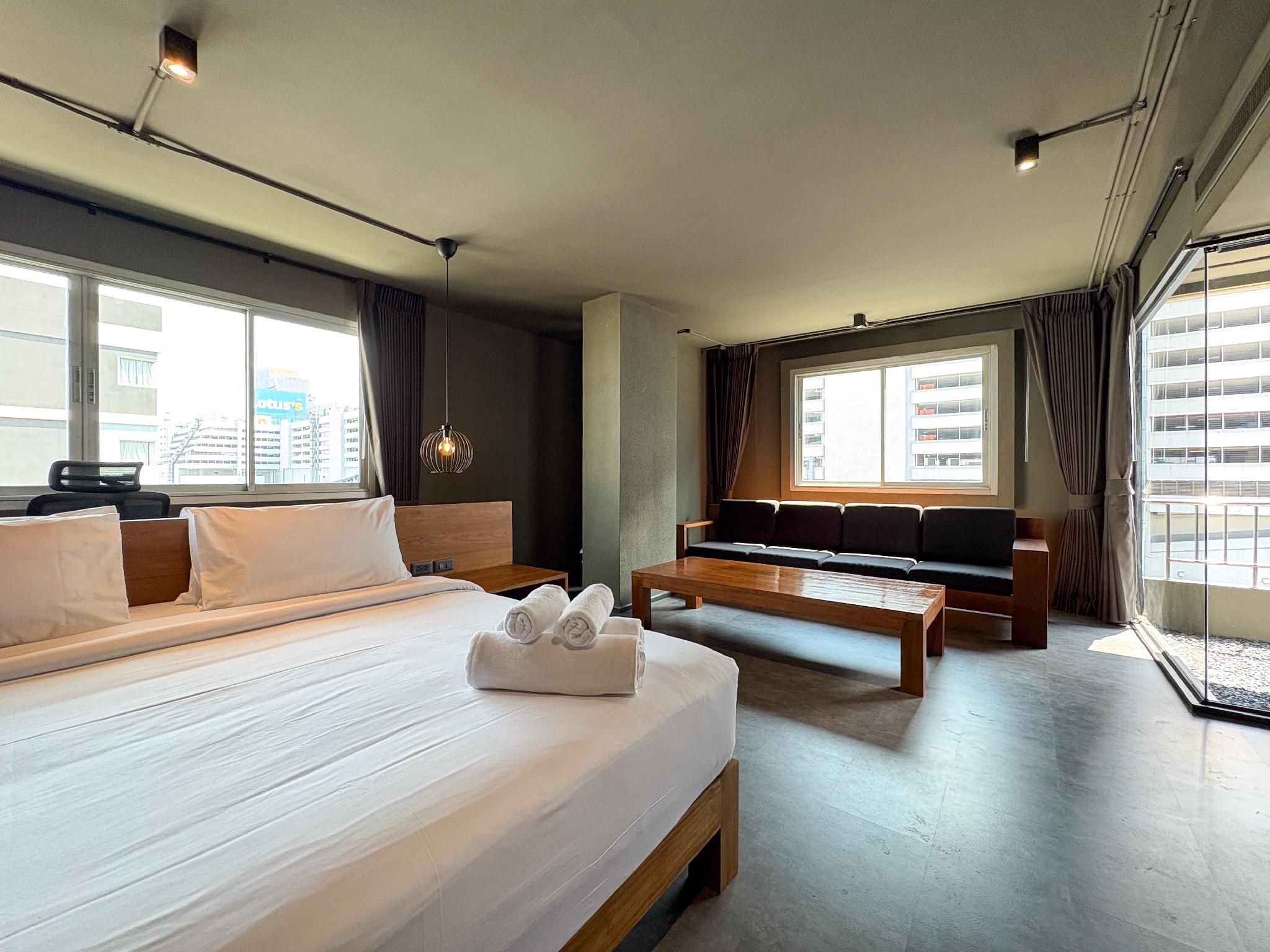 Centric Place Hotel Premier Corner Room 2