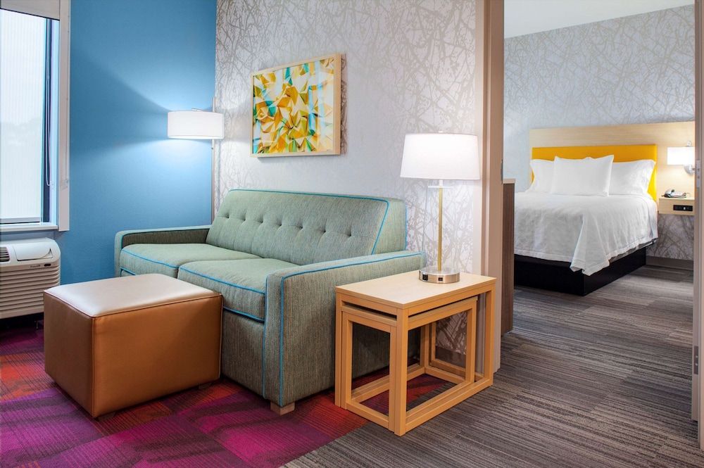 Suite, 1 Queen Bed, Accessible (Hearing)