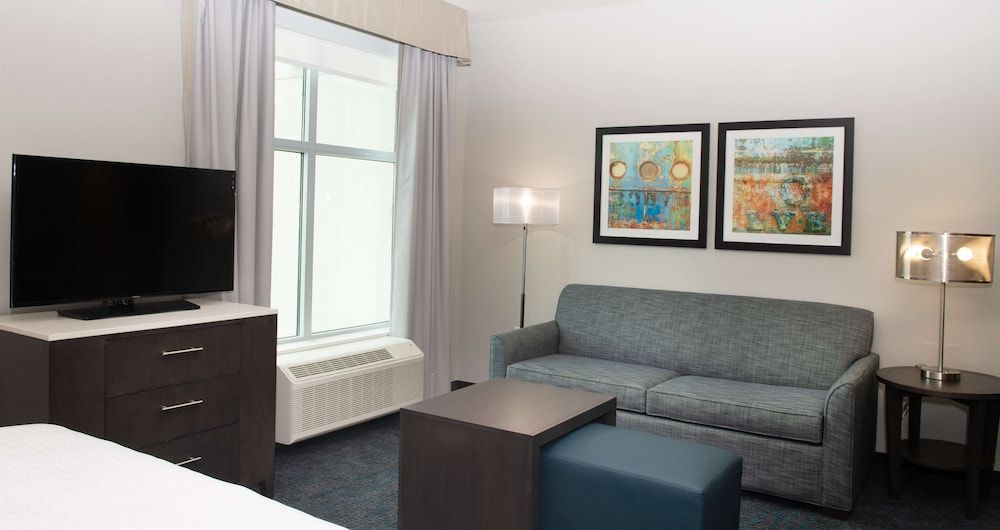 Studio, 1 King Bed, Accessible (Hearing)