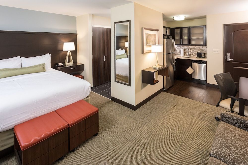 Staybridge Suites Omaha West by IHG