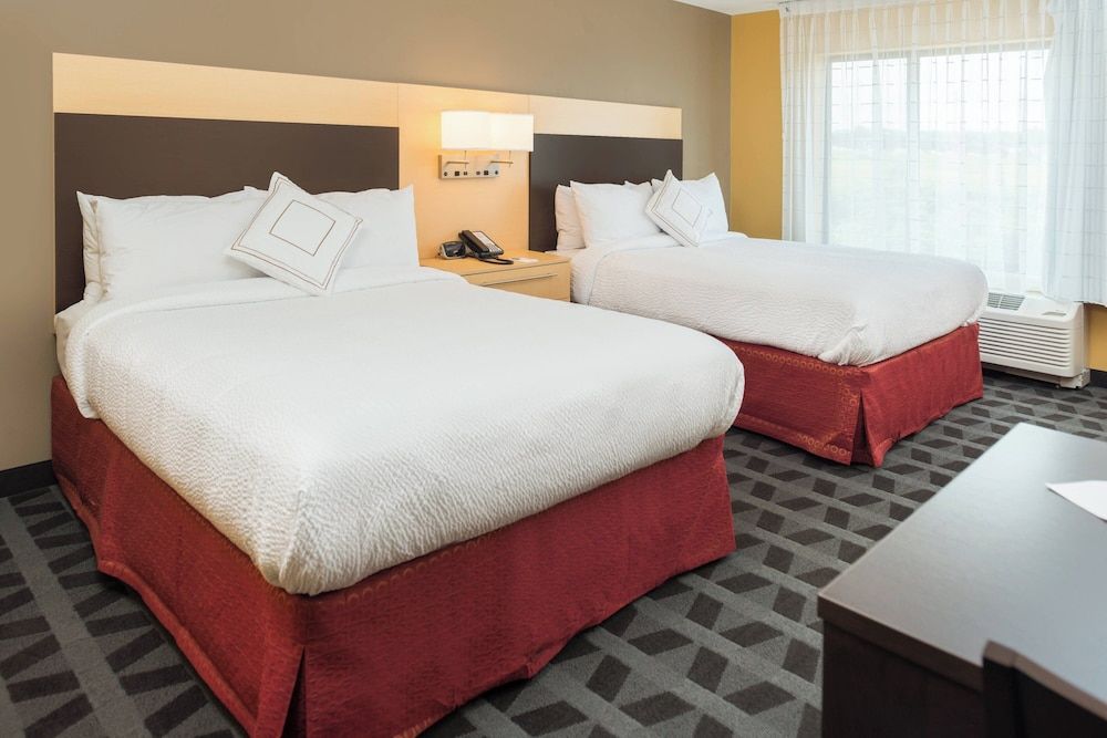 Studio, 2 Queen Beds (Hearing Accessible)