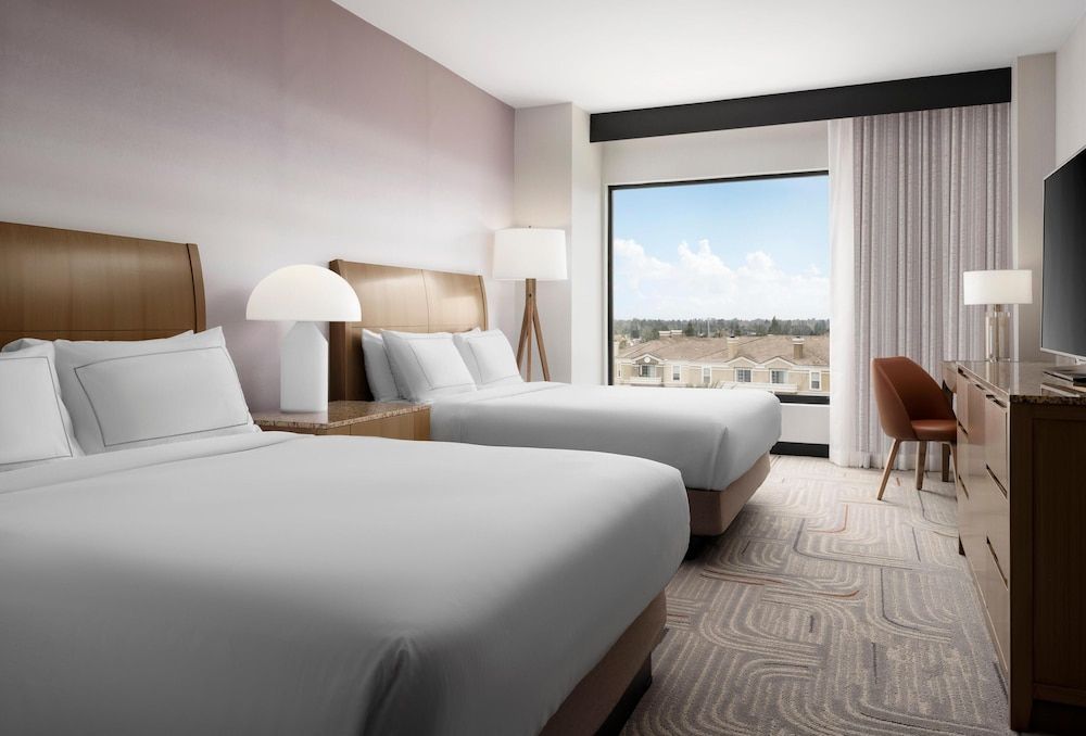 Two Queen Beds, Non-Smoking