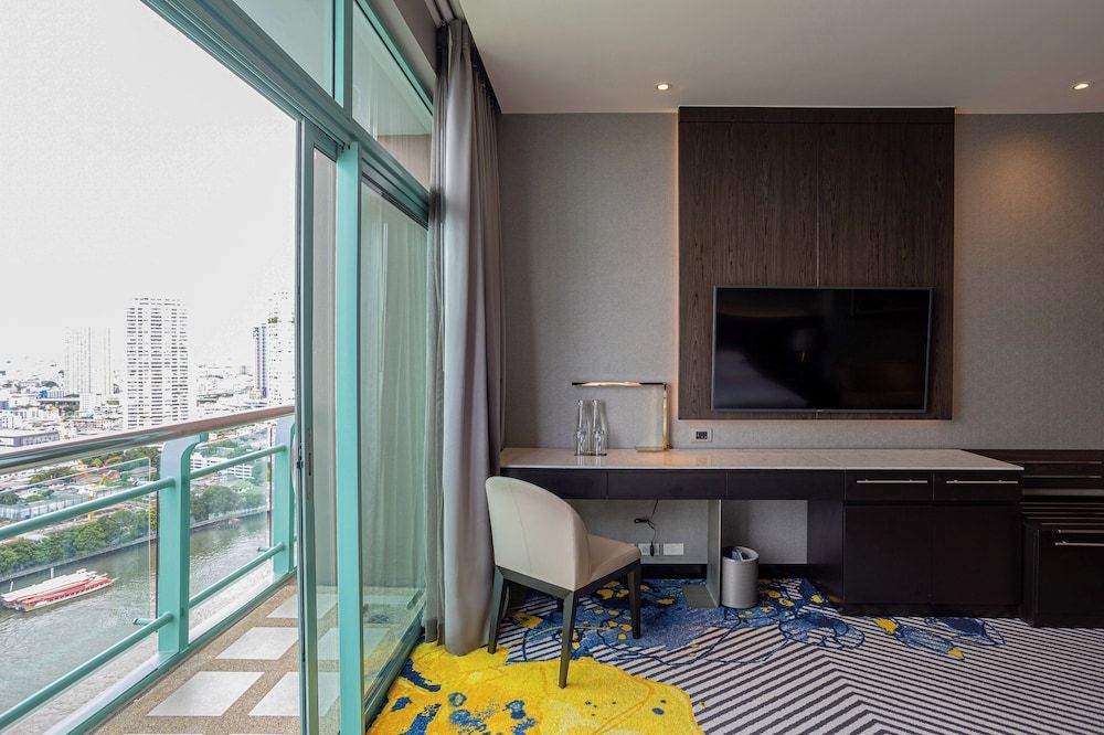 Chatrium Hotel Riverside Bangkok Grand Deluxe King City View 18