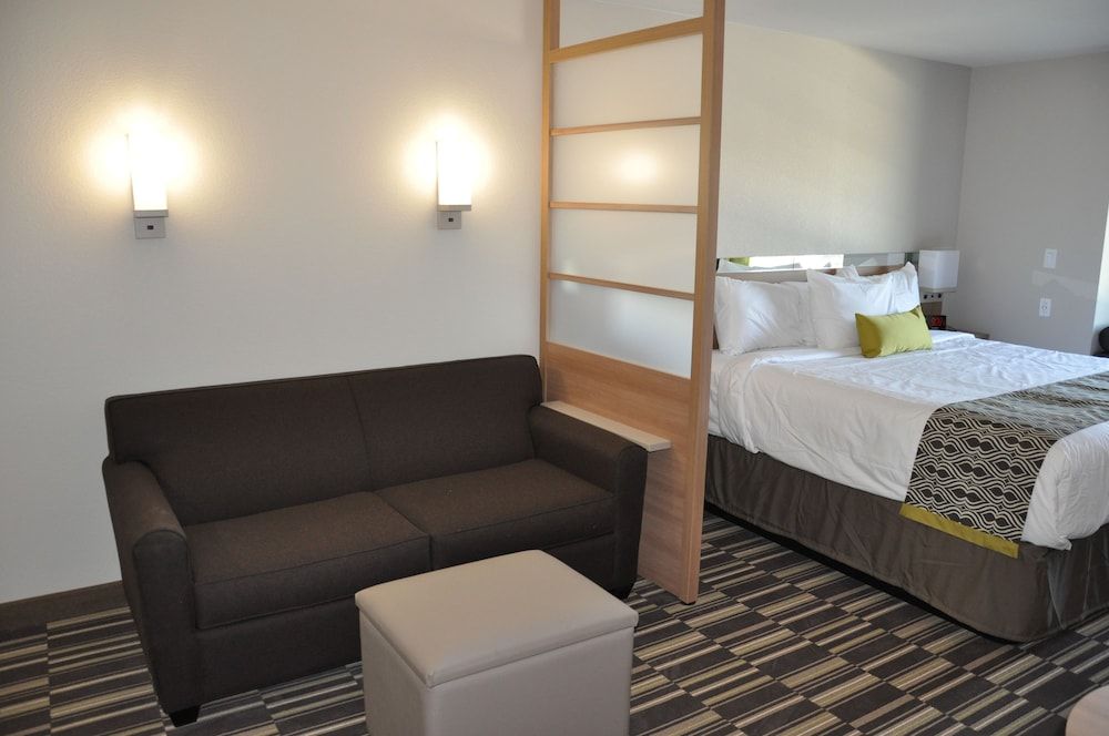 Suite, 1 King Bed, Accessible, Non Smoking (Mobility,Hearing,Tub w/Grab Bars)