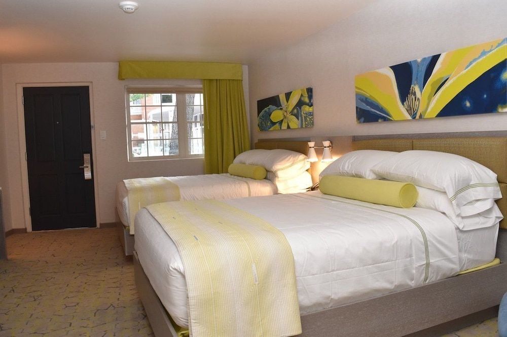 The Fredonia Hotel and Convention Center Cabana Double Queen 4