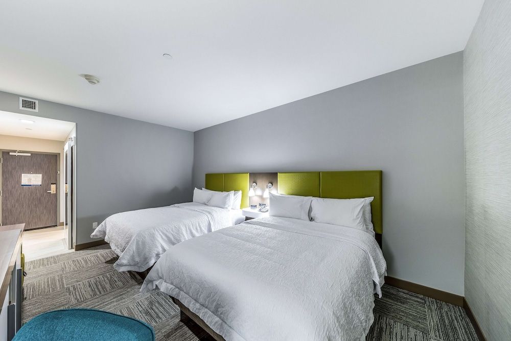 Room, 2 Queen Beds, Non Smoking
