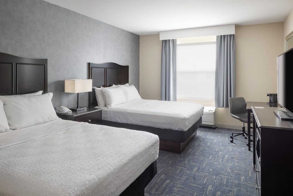 Room, 2 Queen Beds, Refrigerator & Microwave