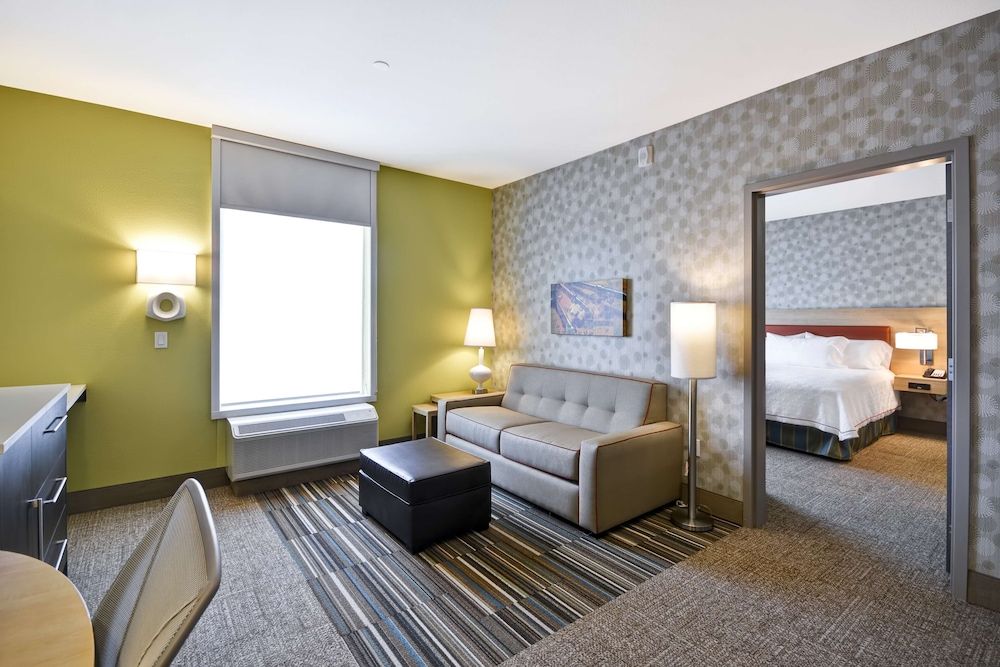 Suite, 1 King Bed, Non Smoking (Hearing & Rollin Shower)