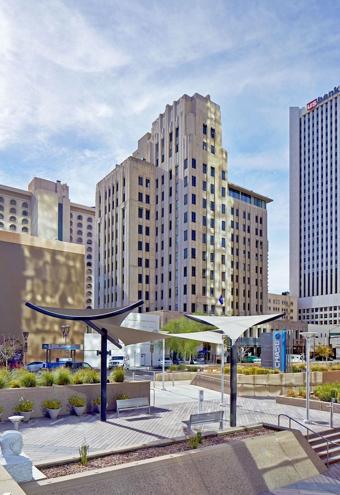 undefined Hilton Garden Inn Phoenix Downtown 3