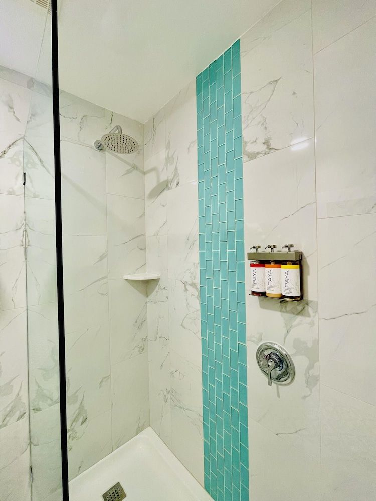 Villa Serena Standard Room, 1 Queen Bed 15