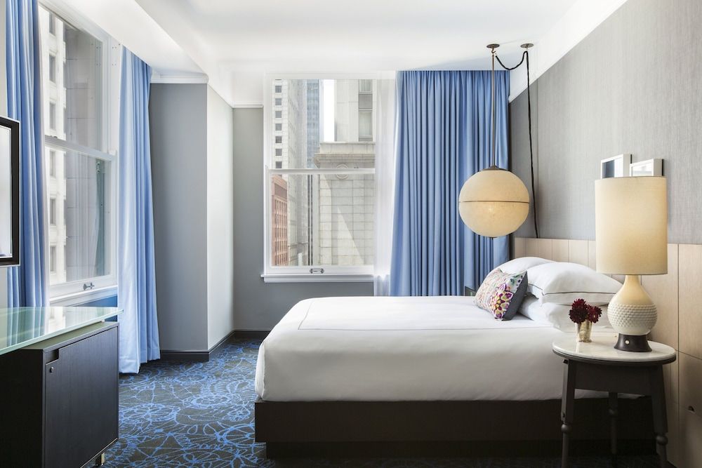 Kimpton Gray Hotel by IHG Room (Essential)