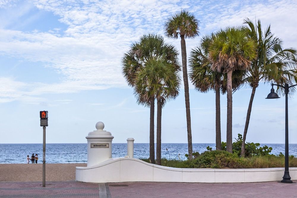 undefined Ocean Beach Palace Hotel and Suites 3