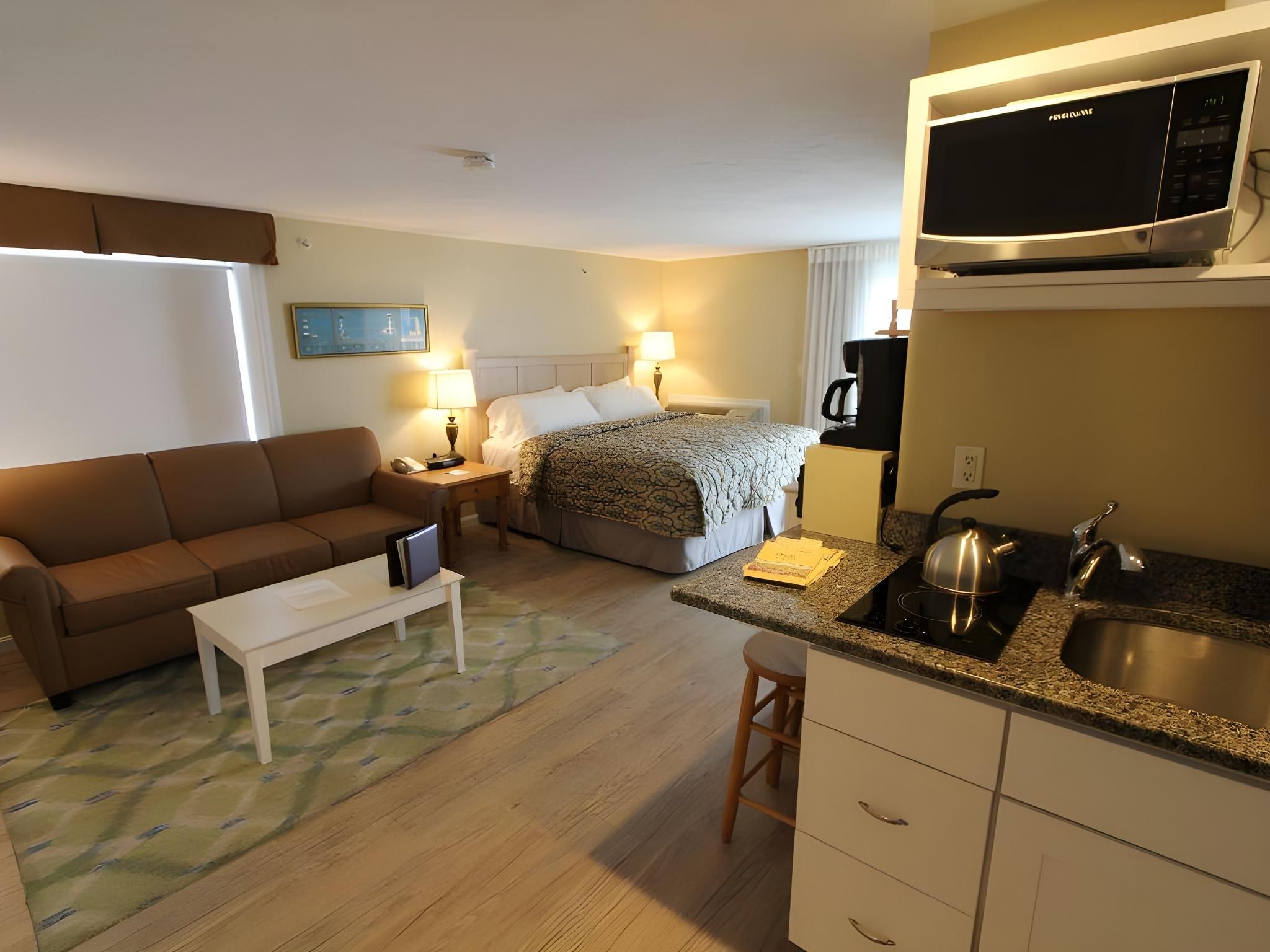2 Bedroom Suite