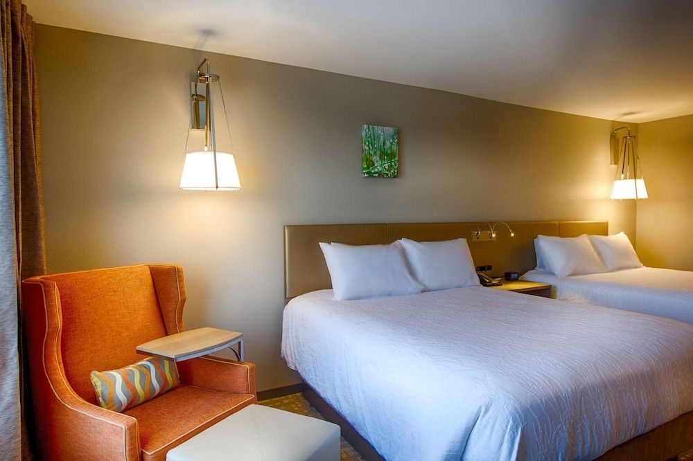 Room, 2 Queen Beds, Non Smoking