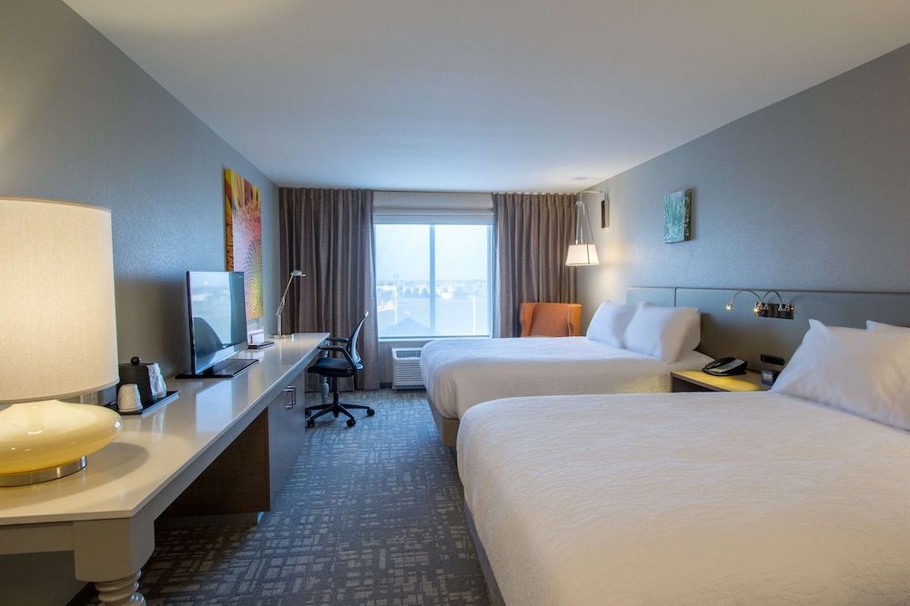 Room, 2 Queen Beds, Accessible, Non Smoking (w/ bathtub)