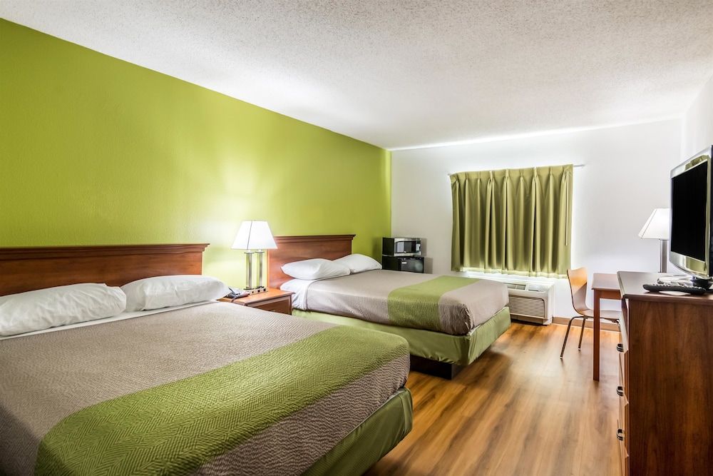 Deluxe Room, 2 Queen Beds, Accessible, Non Smoking
