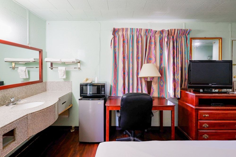Room, 1 King Bed