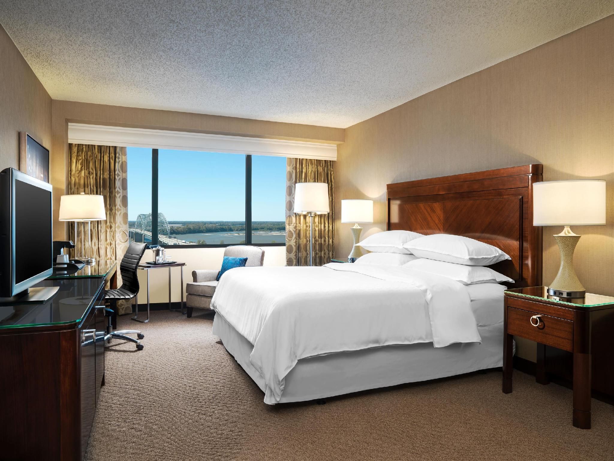 Parlor Suite, Parlor, Alternate bed: sofa bed, Sofa bed