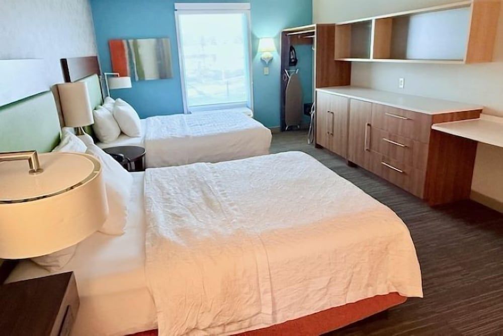 Studio, 2 Queen Beds, Accessible, Non Smoking (w/ bathtub)