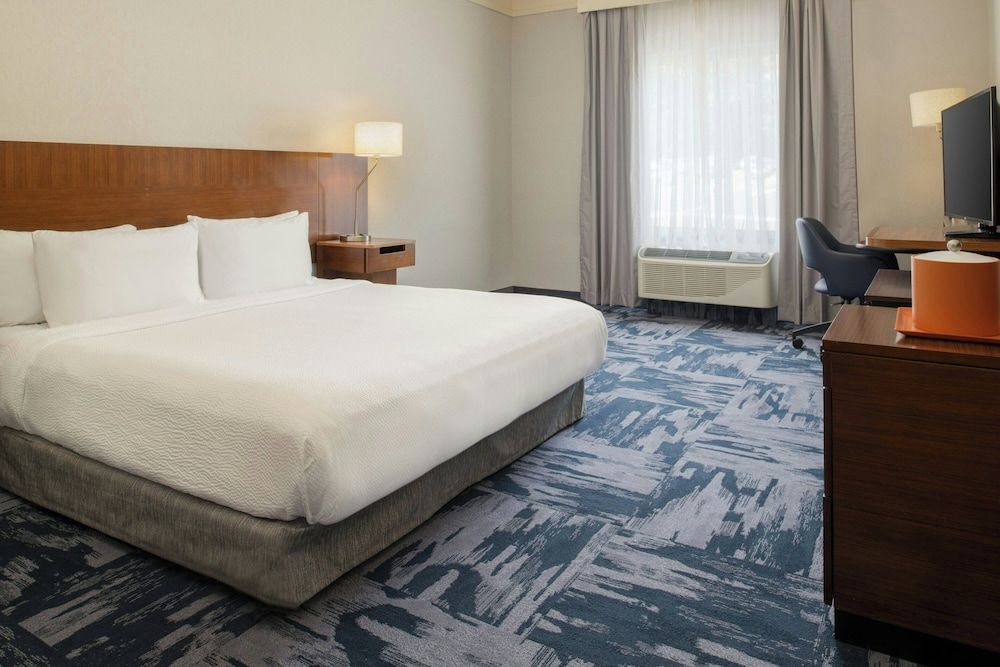 Fairfield Inn & Suites by Marriott Santa Cruz, CA