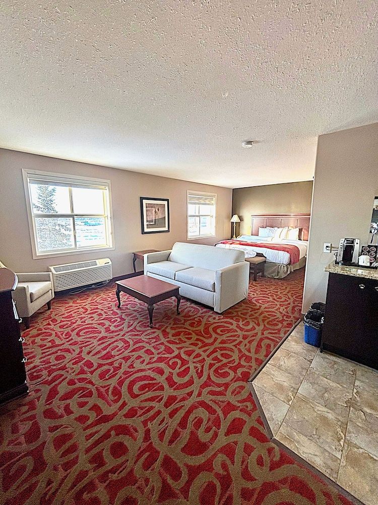 Business Studio Suite, 1 King Bed, Non Smoking