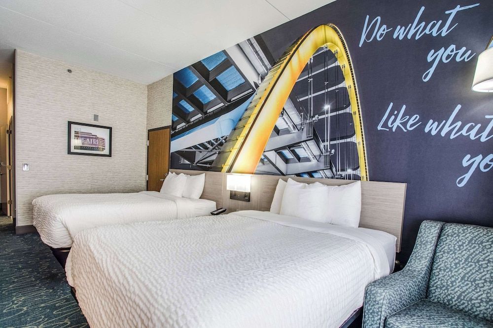 Room, 2 Queen Beds, Accessible, Non Smoking