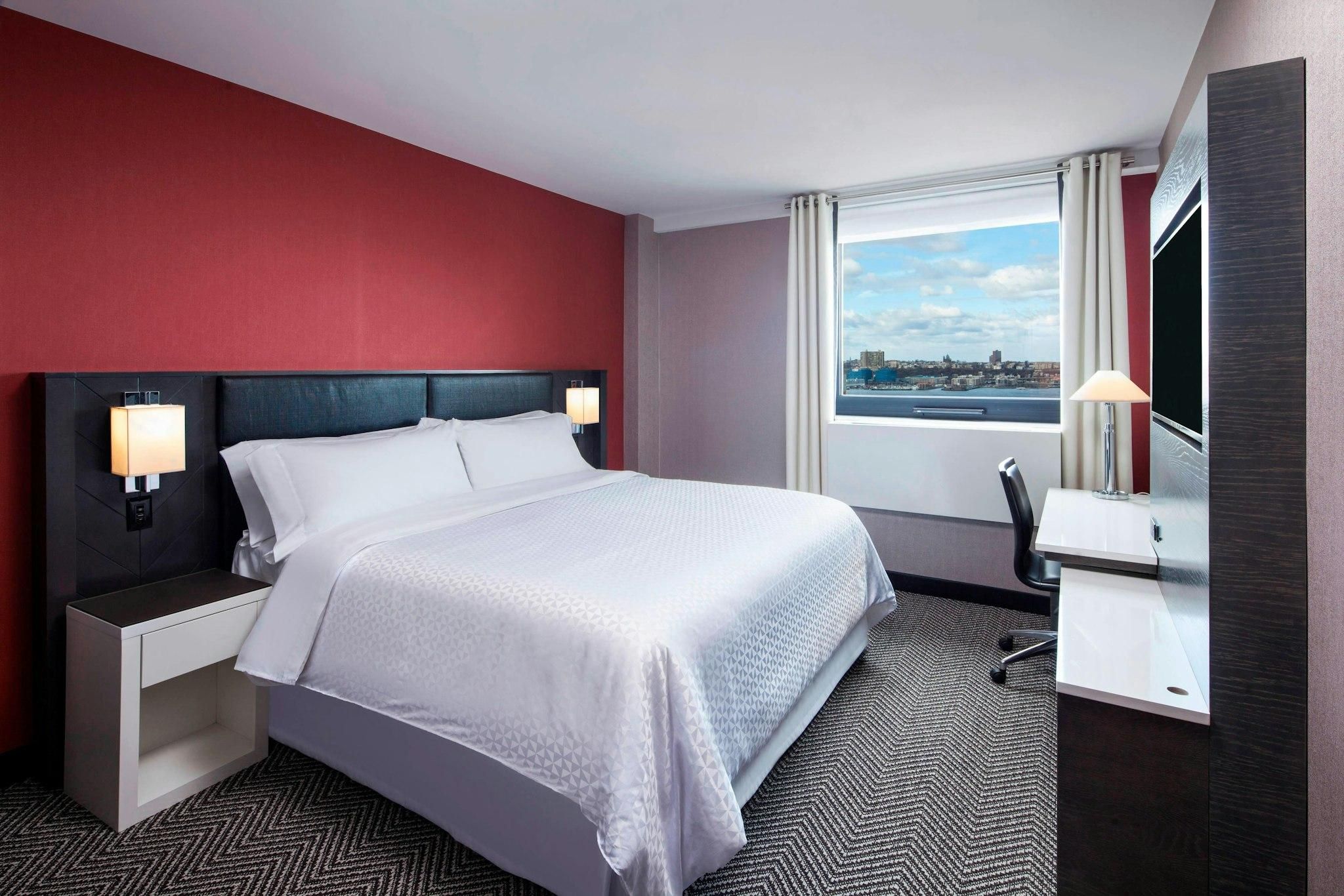 undefined Four Points By Sheraton Manhattan Midtown West 9