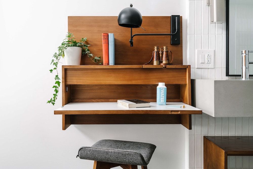 undefined Arlo SoHo 8