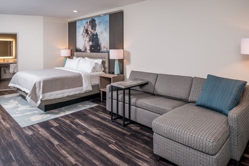 Premium Room, 1 King Bed