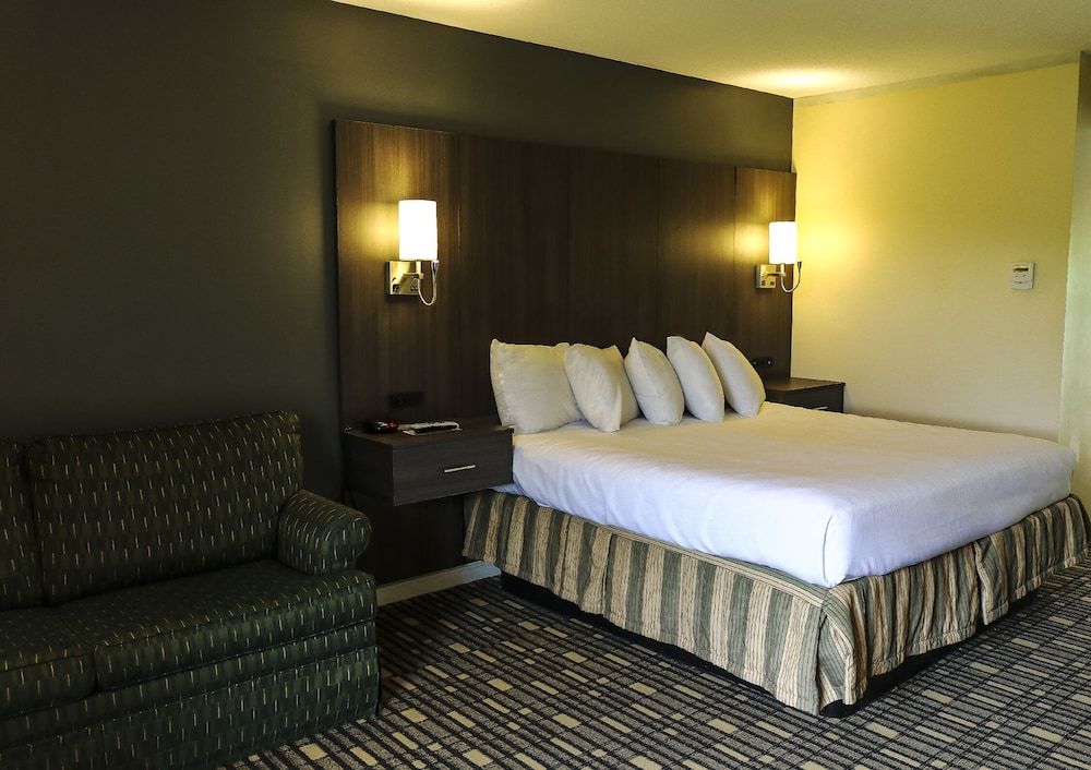 Fairbanks Inn Standard Room, 2 Queen Beds 2