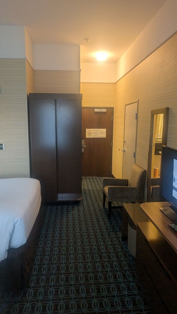 Room, 2 Queen Beds, Non Smoking (Hearing Accessible)