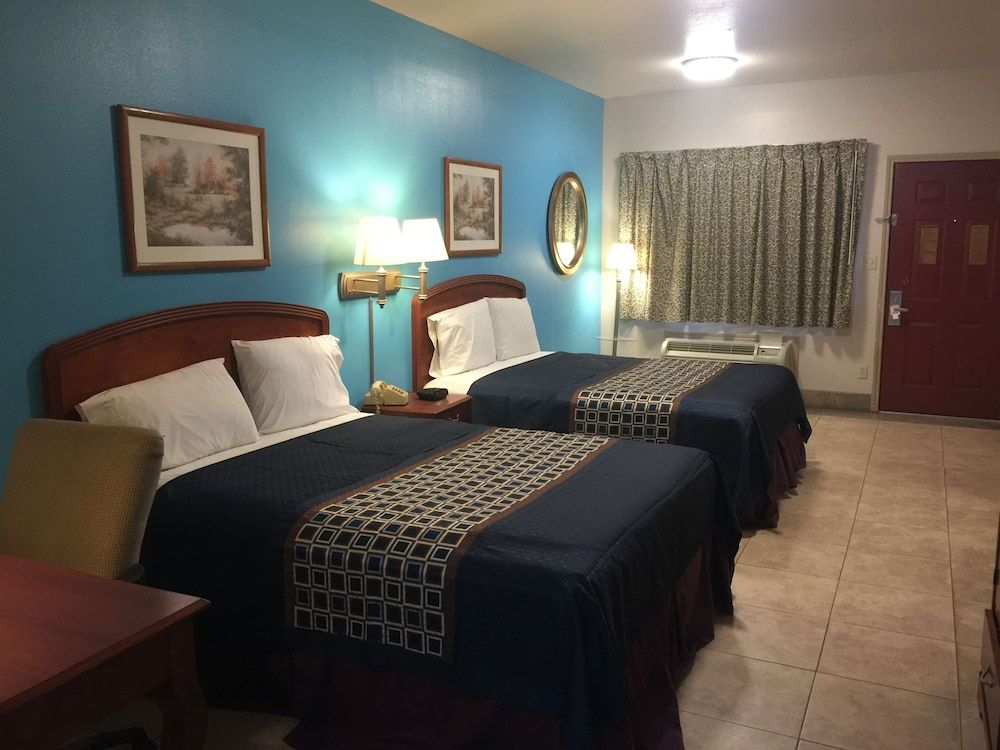 Deluxe Room, 2 Queen Beds, Smoking, Refrigerator & Microwave