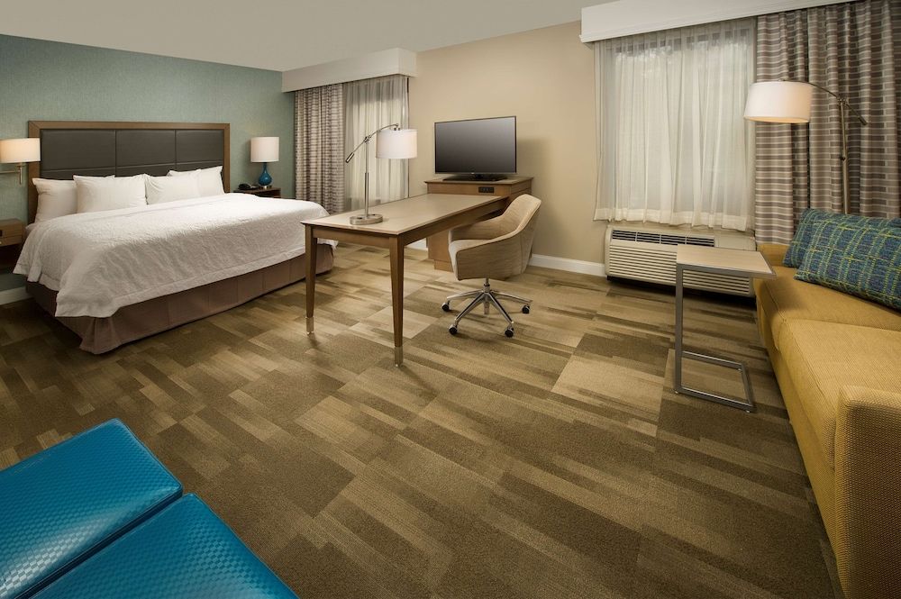 Room, 1 King Bed, Kitchenette