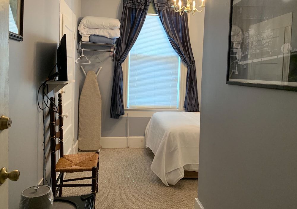 Basic Room, 1 Bedroom (Room #3)