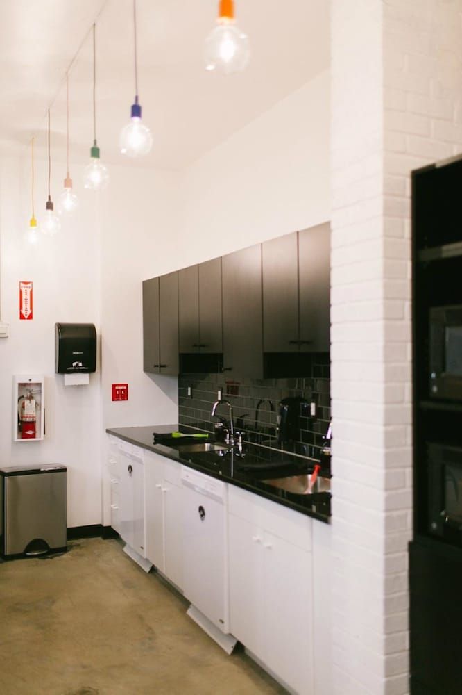 undefined The Local - Hostel 9