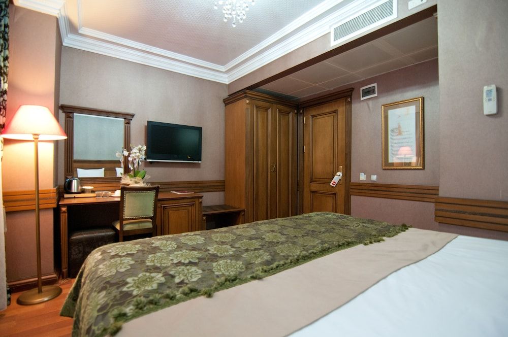 Ferman Hotel - Special Class Economy Room Basement Floor 12