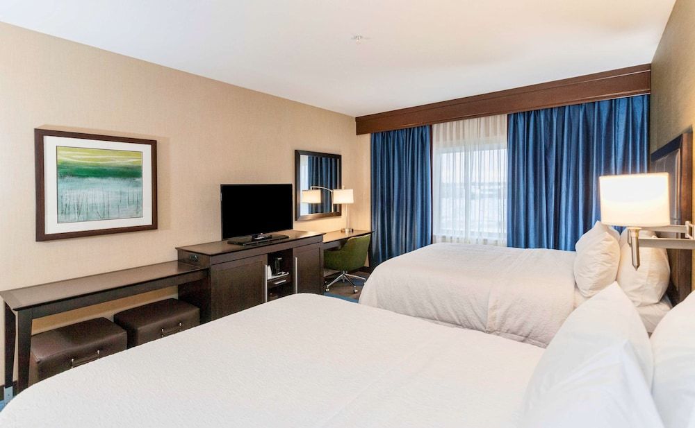 Room, 2 Queen Beds, Accessible, Non Smoking (Hearing)