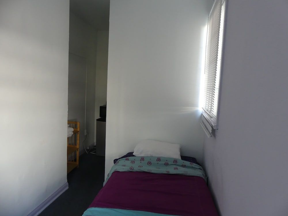 Wilshire Orange Hotel Economy Single Room, 1 Twin Bed, Private Bathroom