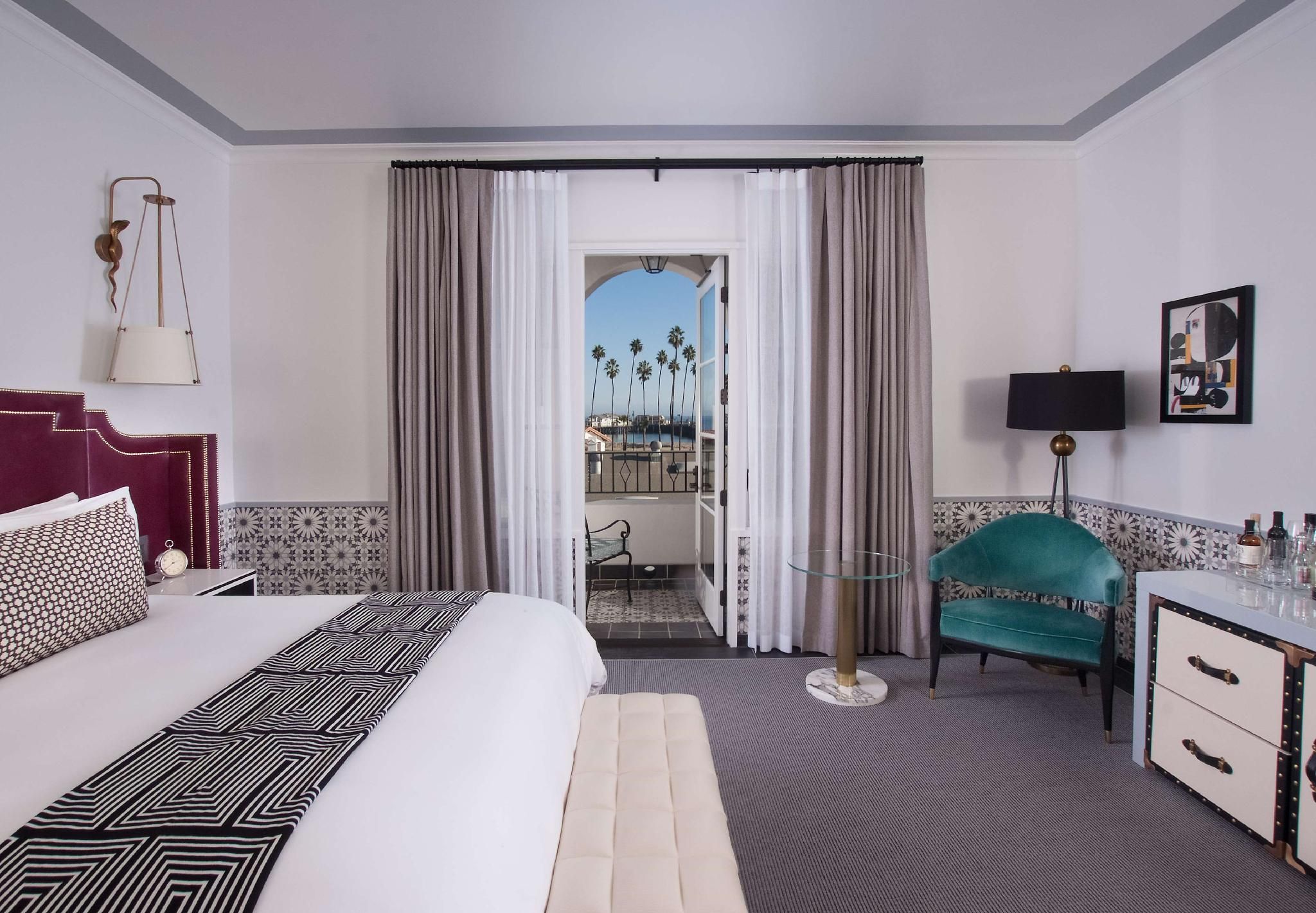 undefined Hotel Californian 10