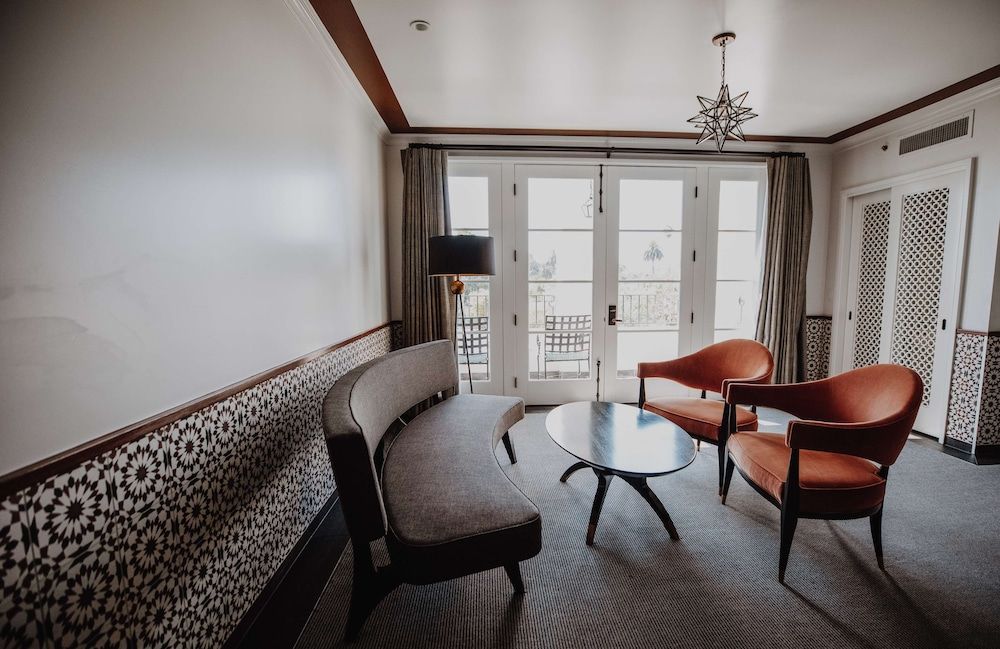Room, 1 King Bed (Granada)