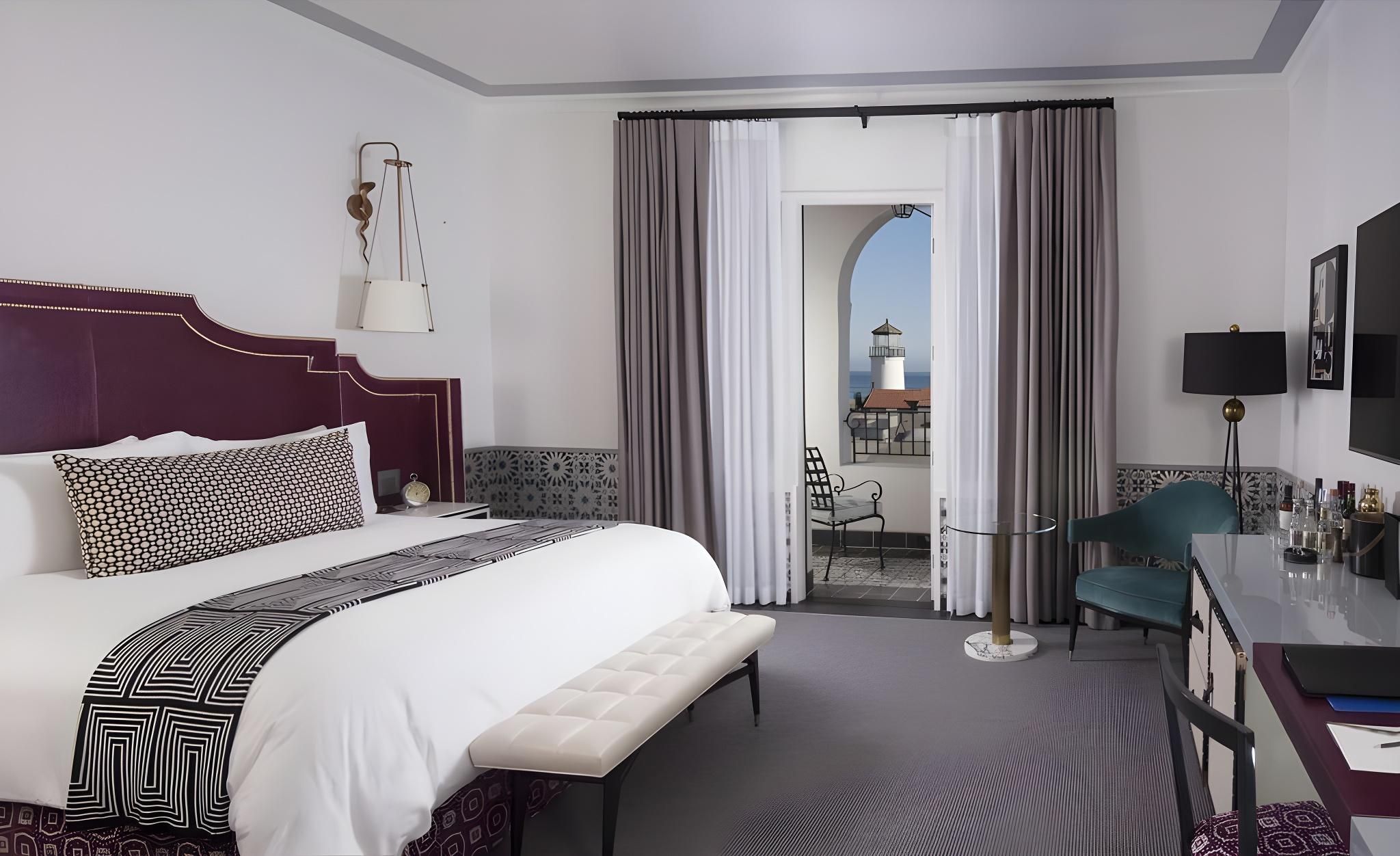 undefined Hotel Californian 9