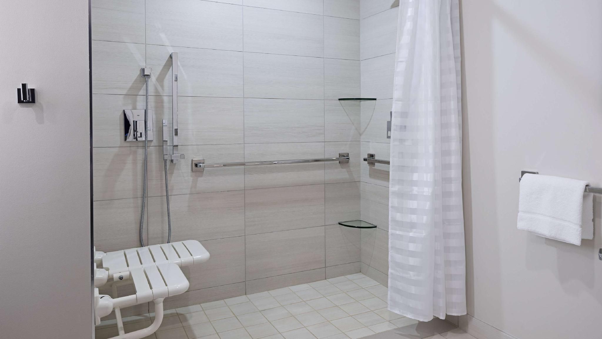 undefined Hyatt House Jersey City 6